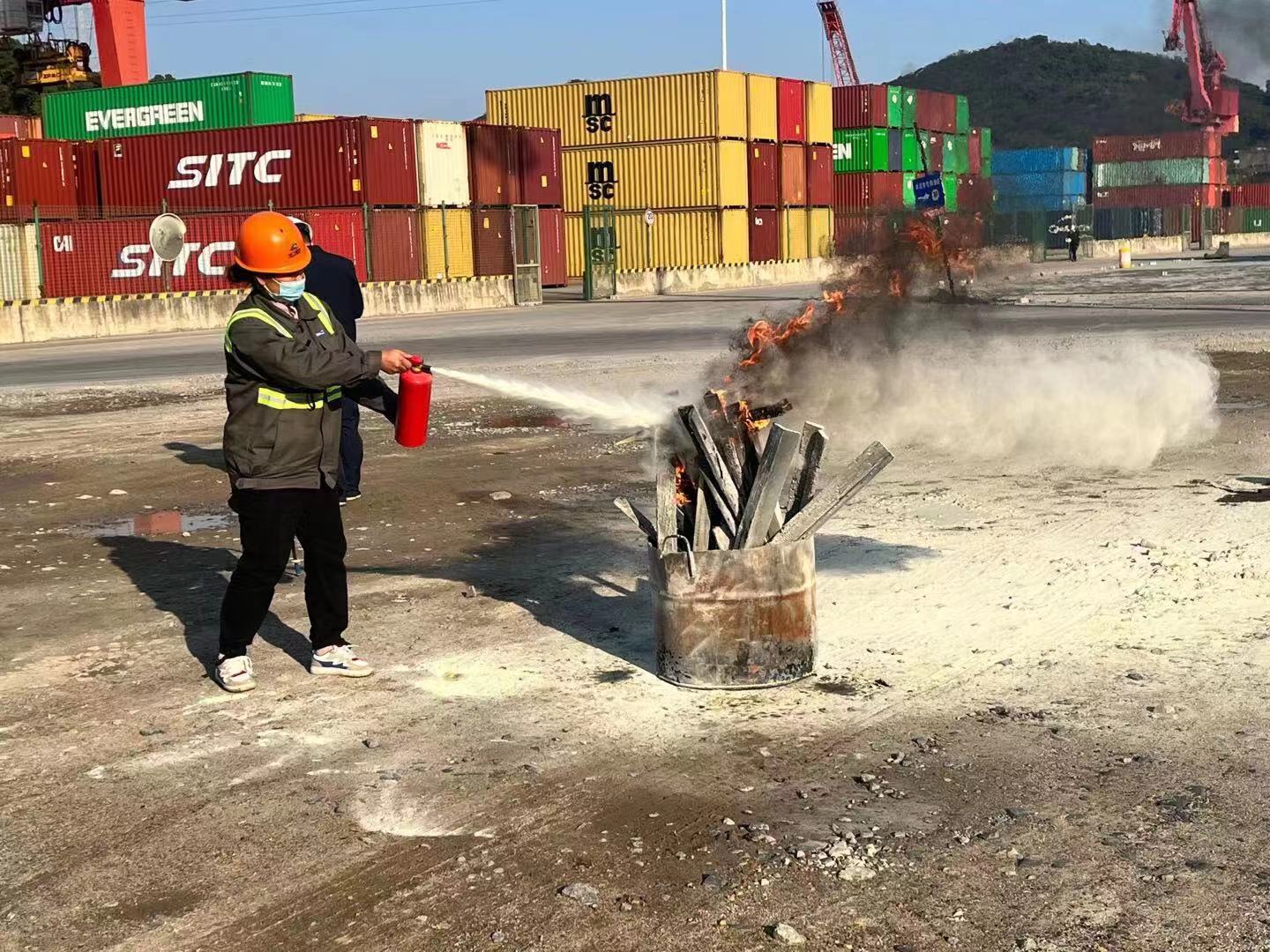 9209b2480c05a74daf41f0aa2ec3588.jpg